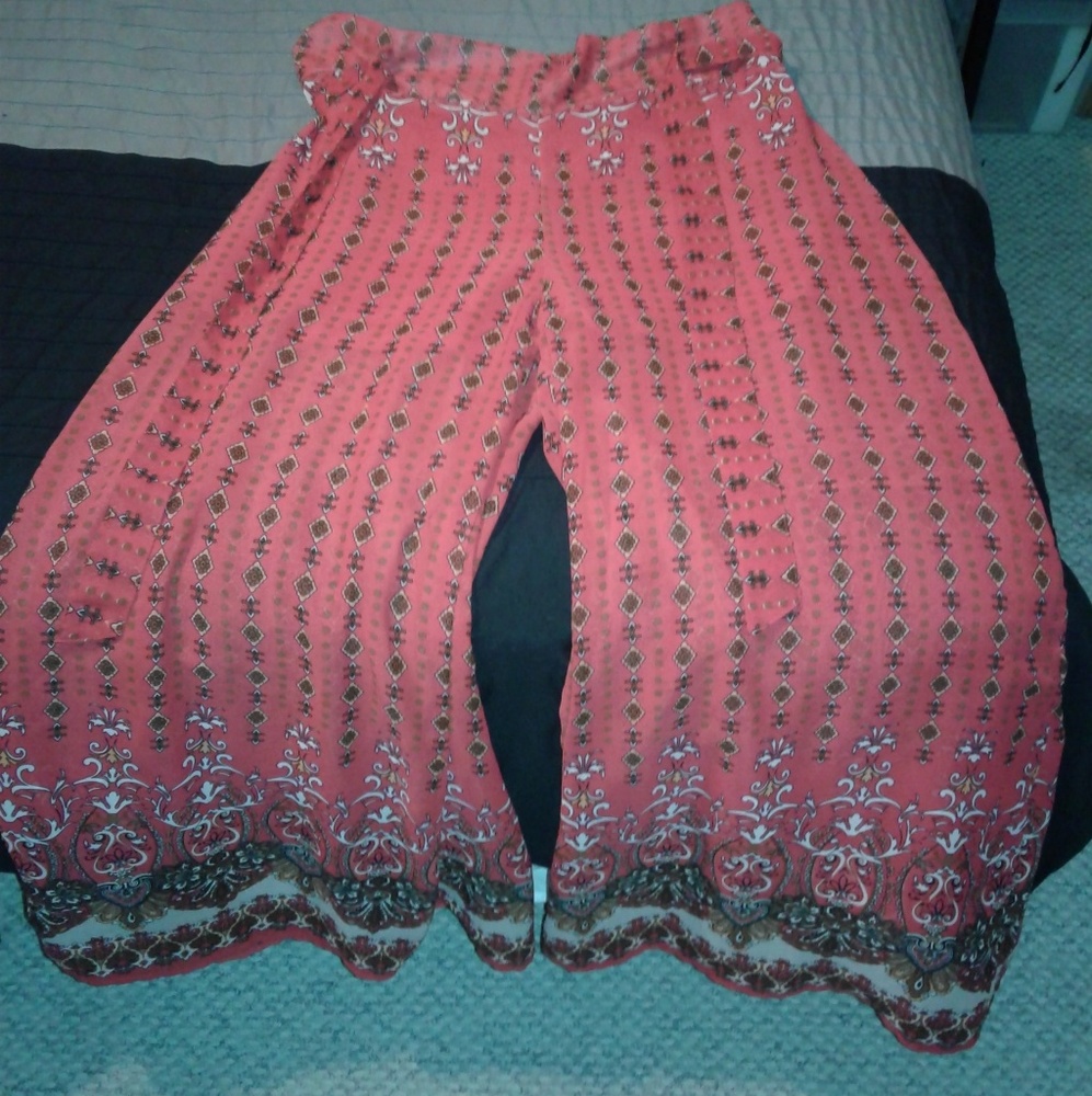 Flowy pants